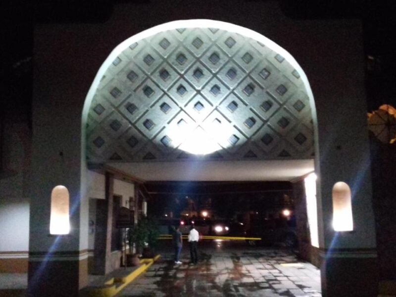 Hotel Los Arcos