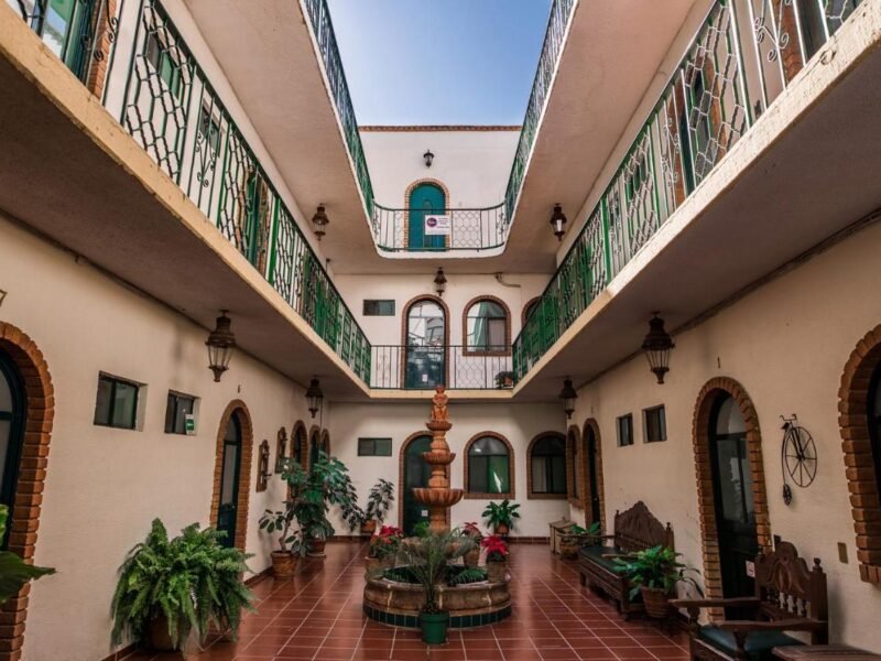 Hotel María Elena