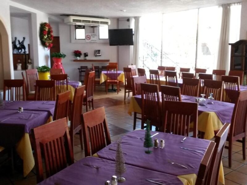 Hotel Los Arcos